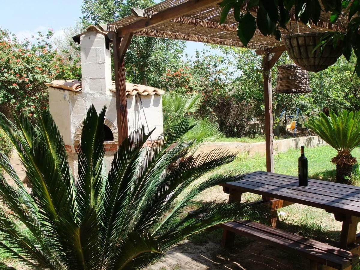 Il Filo Di Paglia Bed & Breakfast Comiso Exterior photo